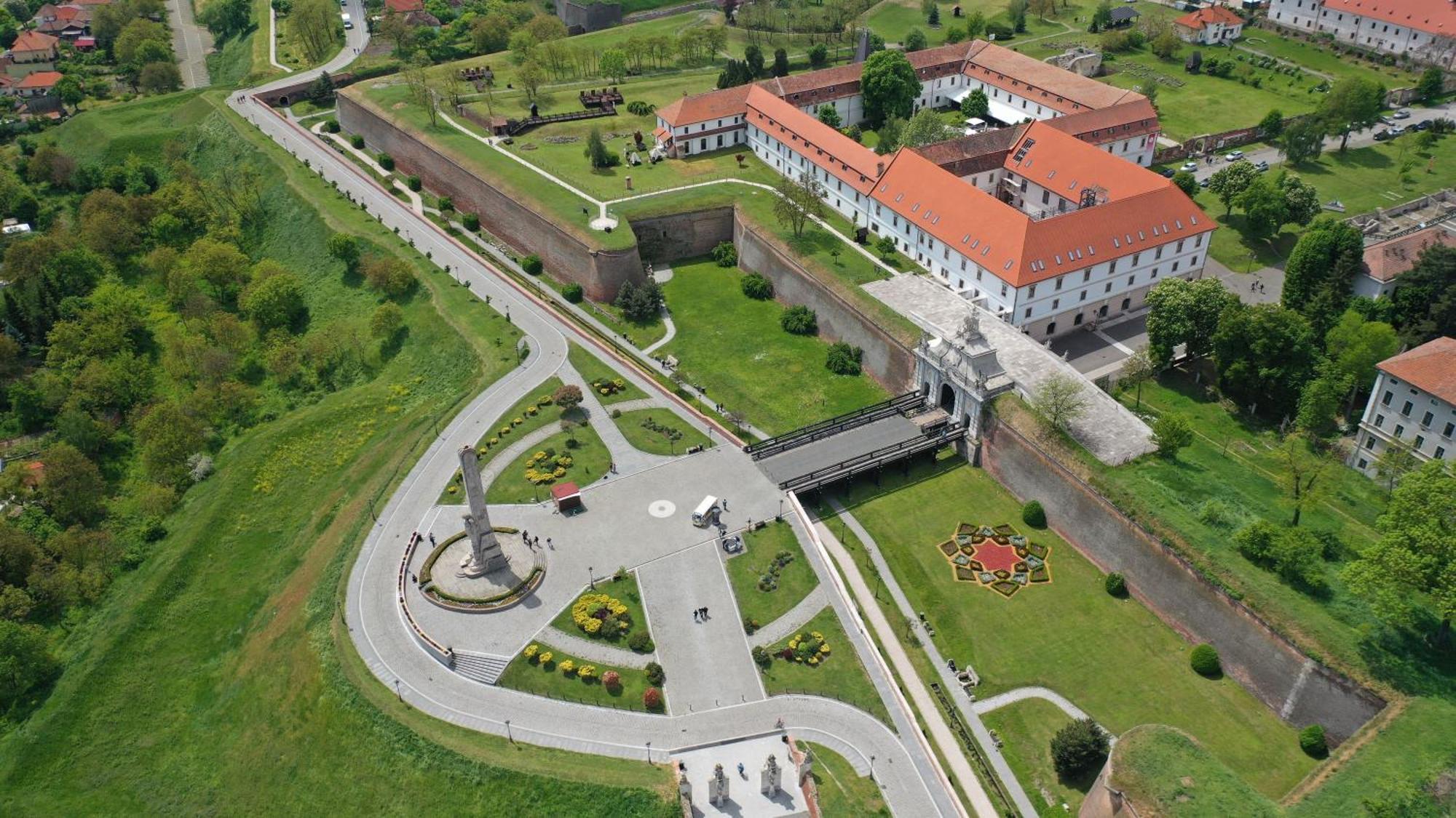 La Poarta Cetatii Villa Alba Iulia Ngoại thất bức ảnh